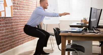 Fitness with a sedentary job: what to do in the office, a 5-minute workout at your workplace?